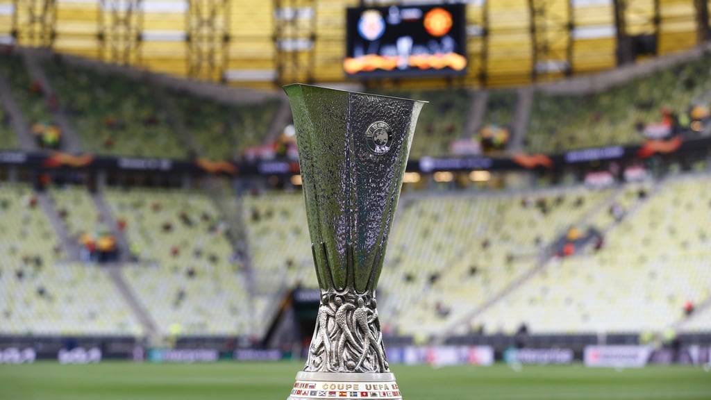 Gegenstand neuer Leipziger Träume von einem Titel: die Trophäe der Europa League