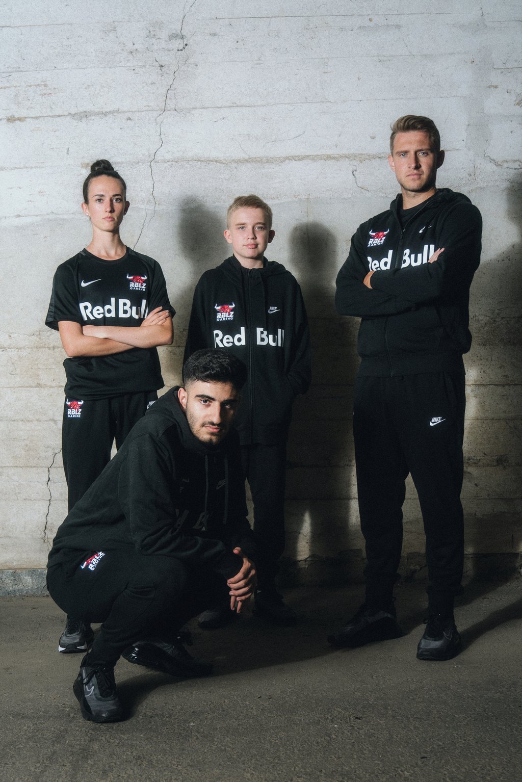 Anders Vejrgang (2.v.r.) und seine Teamkollegen im eSports-Team von RB Leipzig