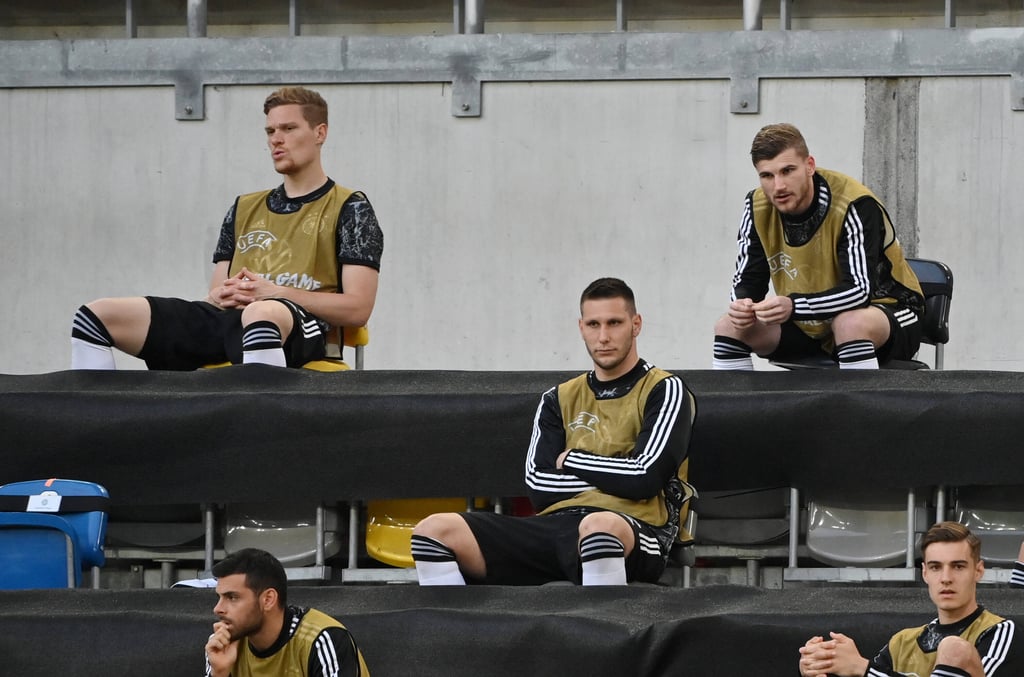 Marcel Halstenberg durfte gegen Frankreich nur zuschauen.