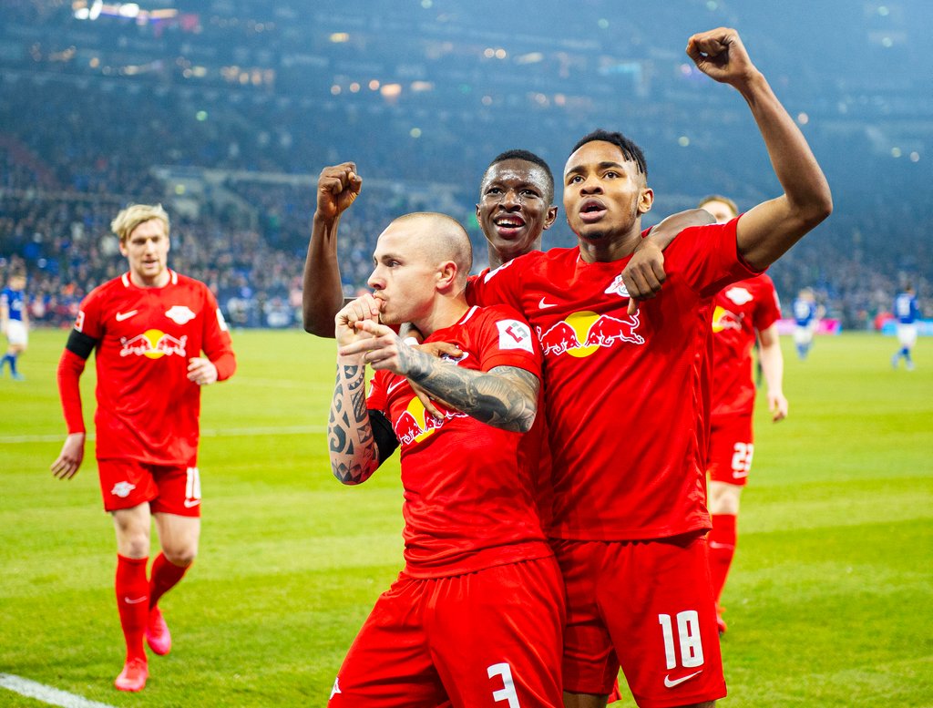 Schnuller-Jubel: Angelino und Kollegen.