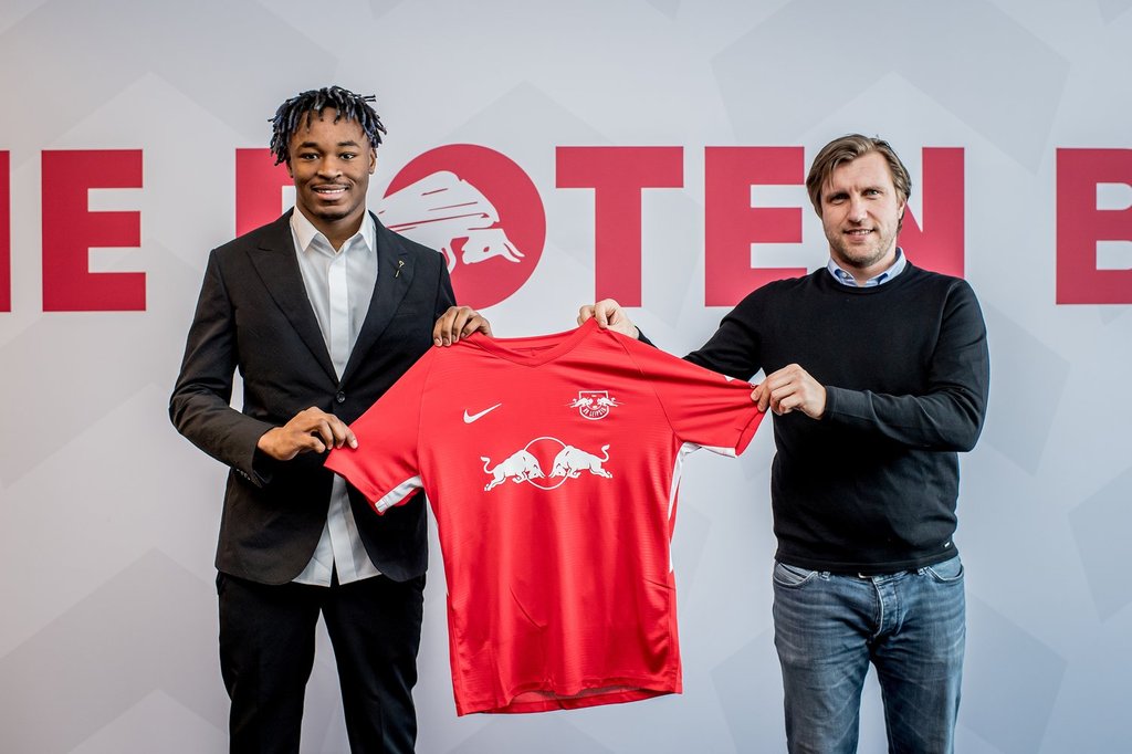Mohamed Simakan hat bei RB Leipzig unterschrieben.