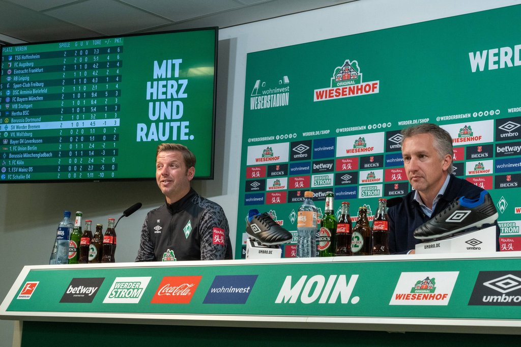 Florian Kohfeldt und Frank Baumann auf einer gemeinsamen Pressekonferenz.