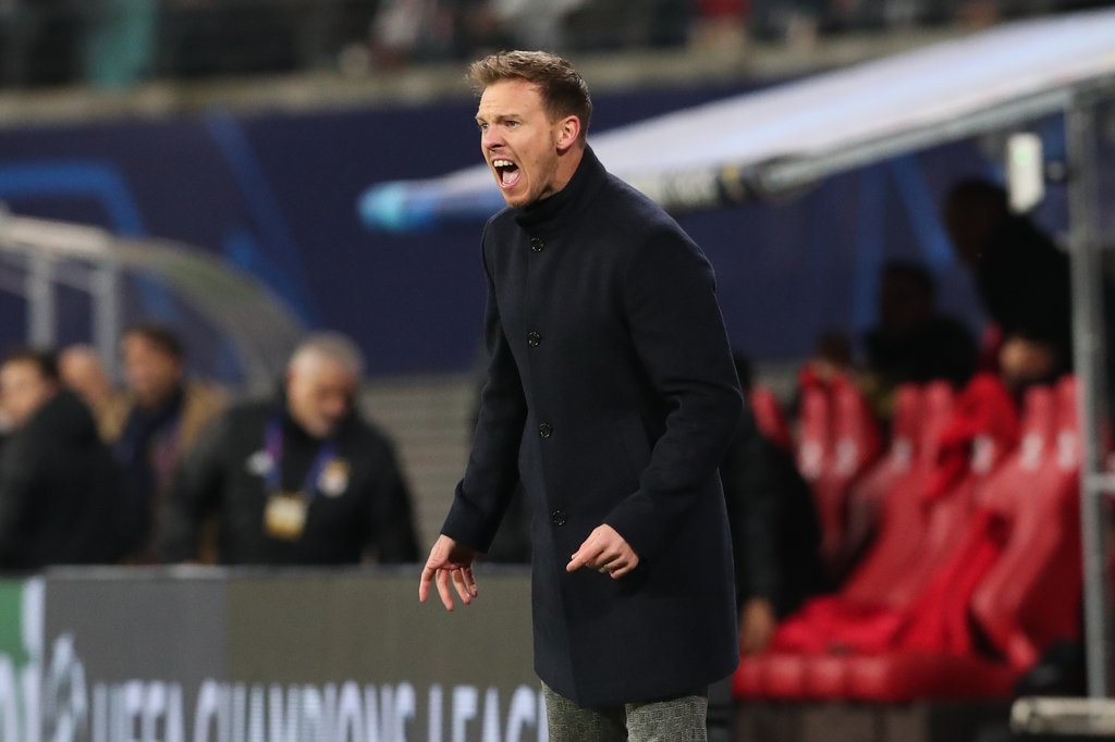 Julian Nagelsmann braucht viel Stimme, damit er bei RB Leipzig auch auf dem Platz gehört wird.
