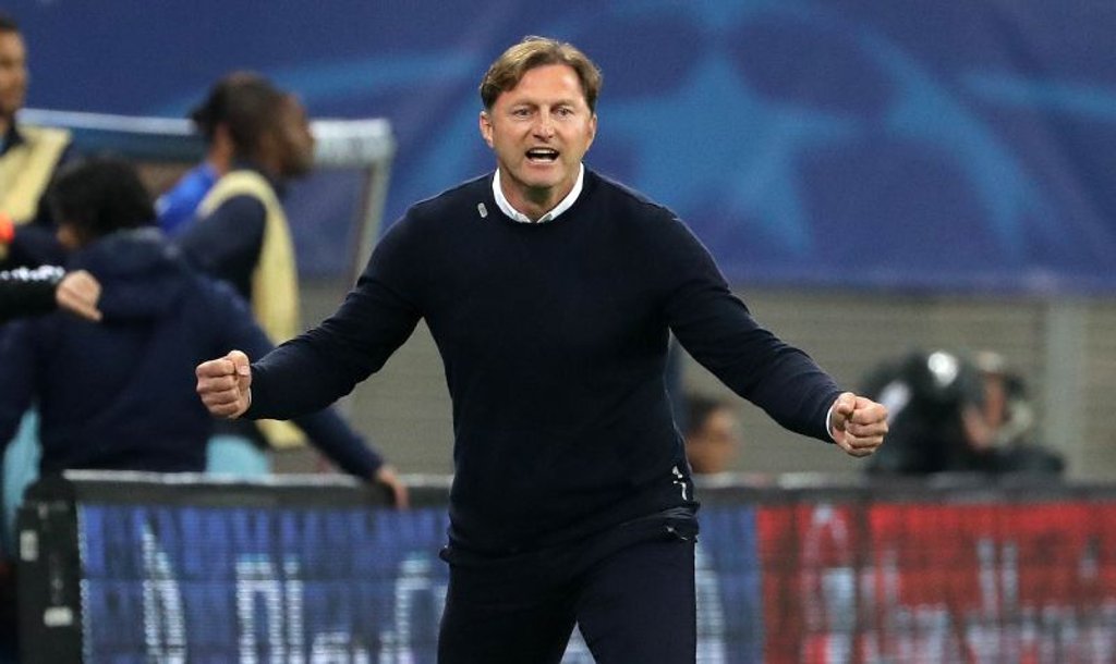 Perfekt: Hasenhüttl feiert das 3:2 gegen Porto.