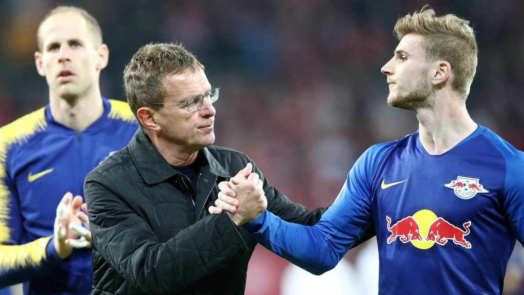 Handshake nach dem Pokalfinale: Ralf Rangnick und Timo Werner.