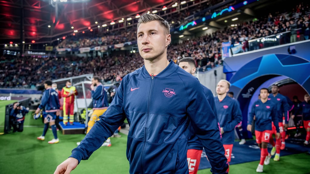 Entschlossener Blick: Willi Orban beim Betreten des Stadions in der Champions League.