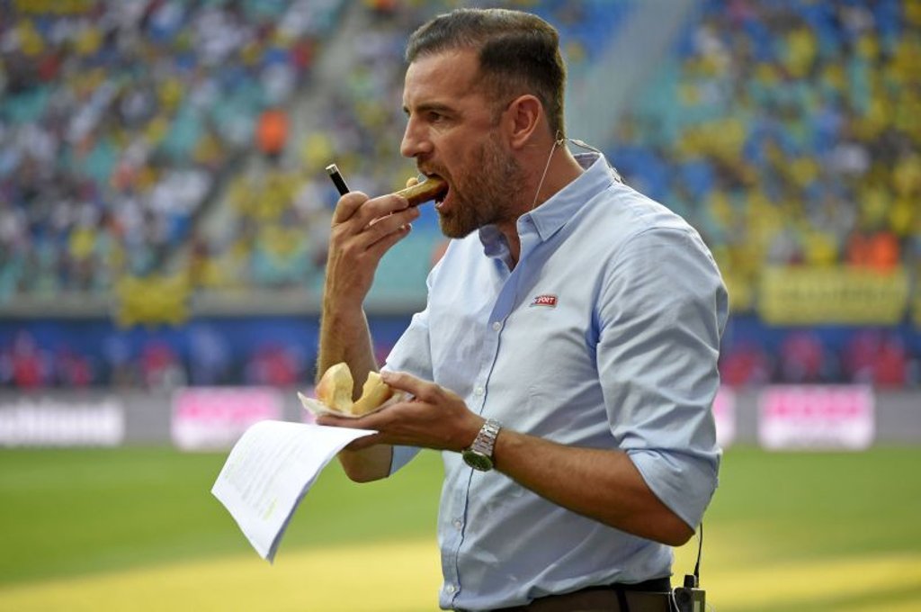 Auch bei Sky darf man künftig beherzt in dieselbe Leipziger Stadionwurst beißen wie in dieser Saison.