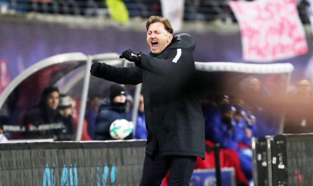 Befreiender Sieg: Ralph Hasenhüttl feiert den 3:1-Triumph gegen Schalke