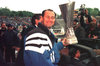 Mit dem Motto „Die Null muss stehen” holte Huub Stevens 1998 mit Schalke den Uefa-Pokal