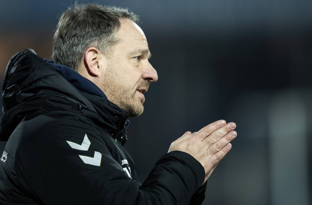 Findet Alexander Zorniger einen neuen Trainerposten in Deutschland?