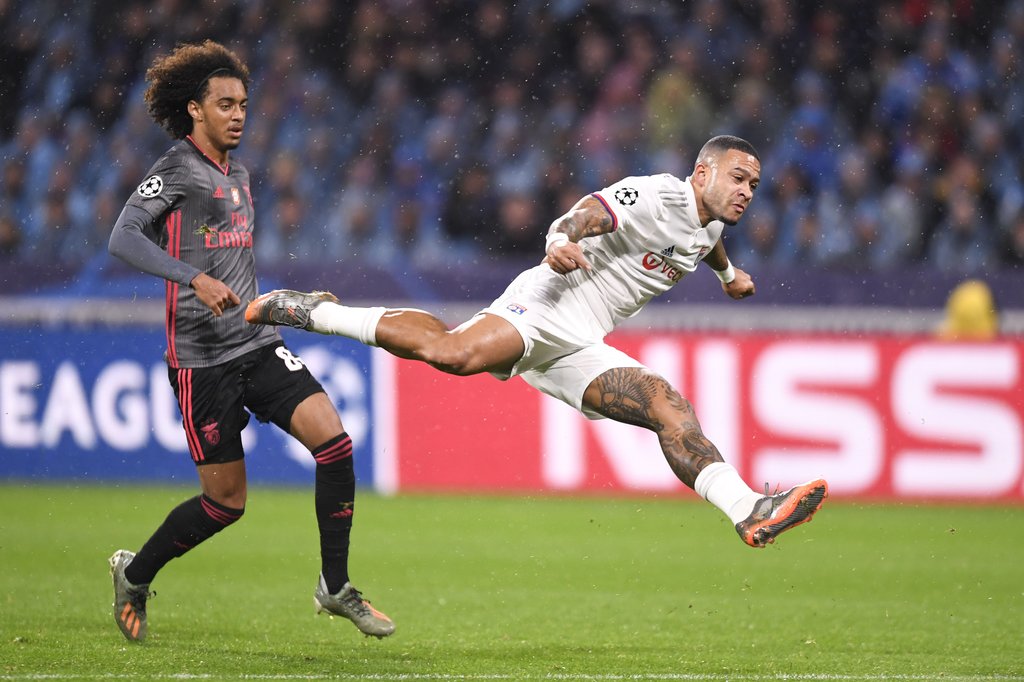 Lyons Flying Dutchman: Memphis Depay