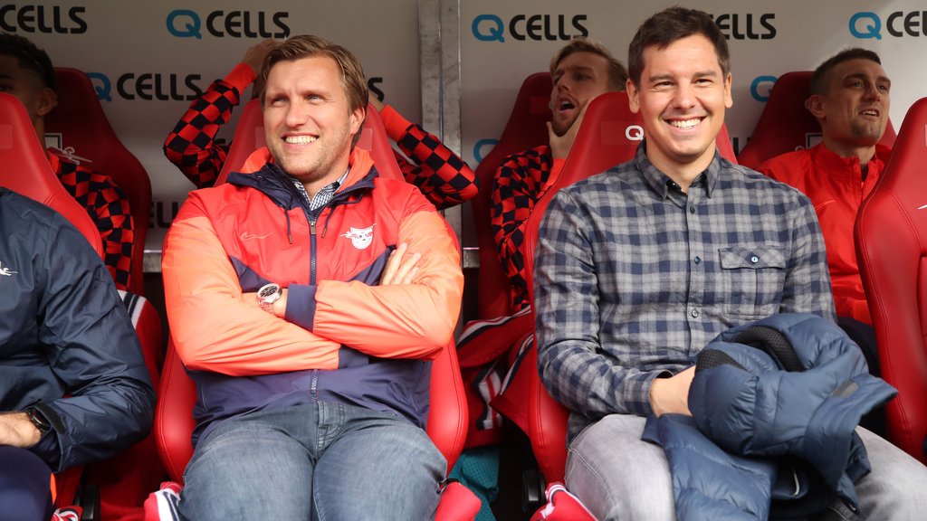 Auf den Spuren von Sitznachbar Markus Krösche: Timmo Hardung leitet seit dieser Saison den Lizenzbereich bei RB Leipzig.