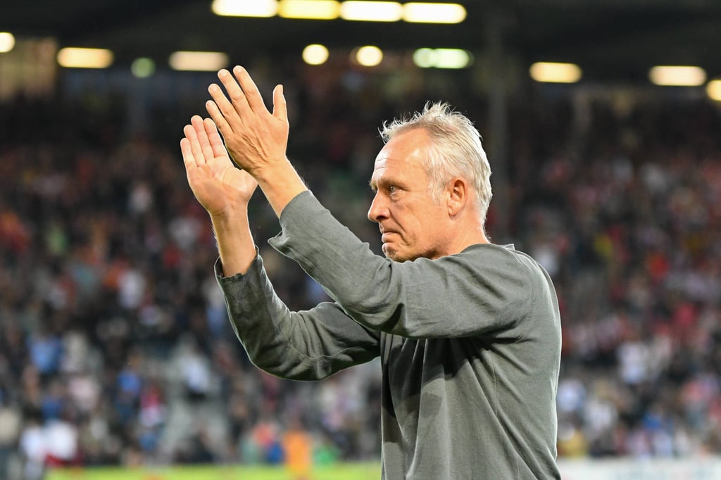Christian Streich will Demut mitnehmen.