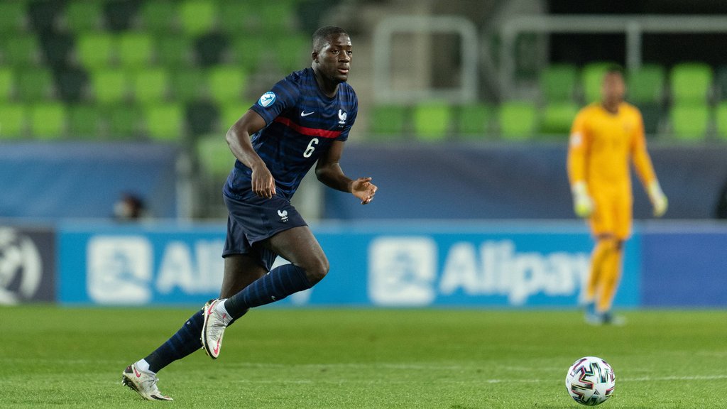 Konaté spielt nach seinem Verkauf an Liverpool für Frankreichs U-21 bei der EM