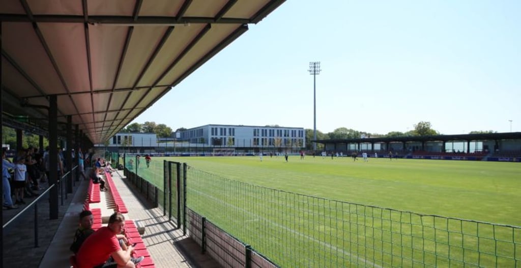 Am Cottaweg haben die Nachwuchsfußballer von RB Leipzig sehr gute Bedingungen. So auch Joscha Wosz.