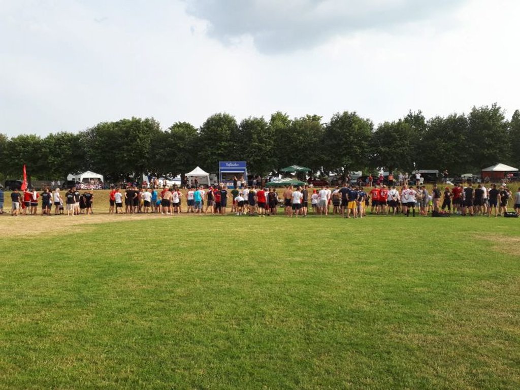 Beim 7. Leipziger Fanball trafen sich wieder mal zahlreiche RB-Fans zum Fußball spielen, schauen – und um über RB Leipzig zu sprechen. Archivbild: RBlive