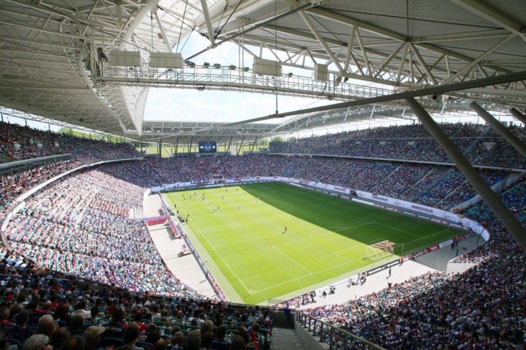 Nicht ganz billig für Familien, sich einen Besuch der Red Bull Arena zu leisten.
