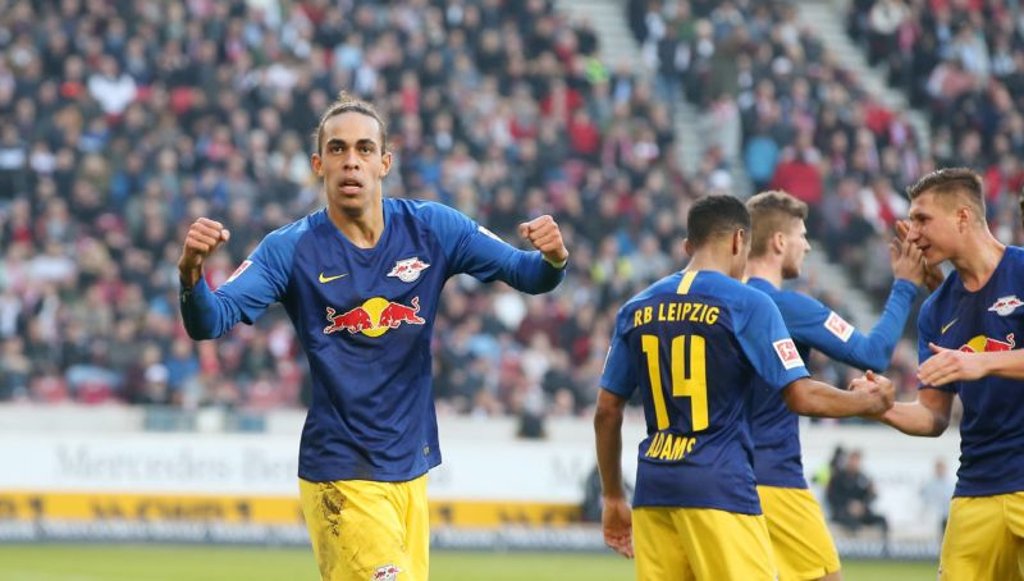 Selbstbewusst: Yussuf Poulsen bejubelt seinen Doppelpack