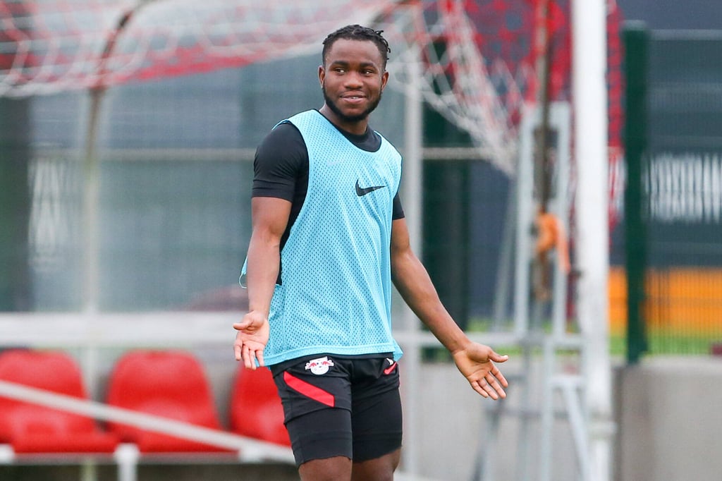 Ademola Lookman soll bei RB Leipzig mit Leistungen auf sich aufmerksam machen.