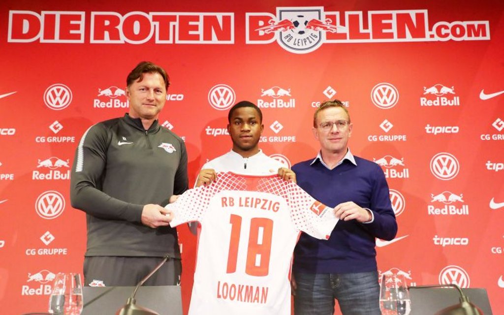 Ralf Rangnick mit Ralph Hasenhüttl bei der Leih-Verpflichtung von Ademola Lookman im Januar.