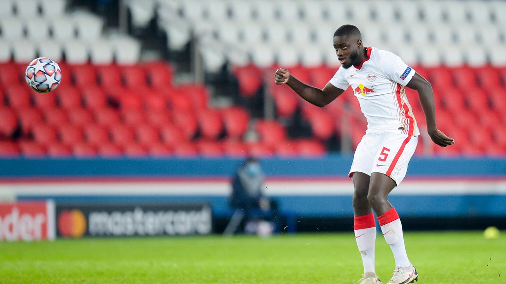 Trifft laut Nagelsmann nur eine Teilschuld am Strafstoß: Dayot Upamecano