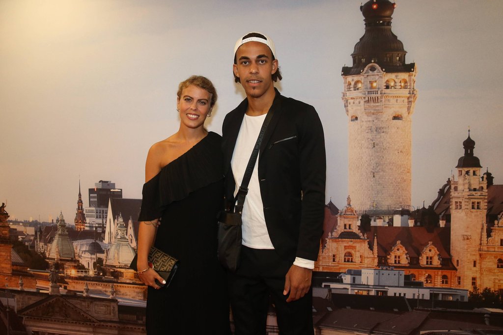 „Müssen die Hochzeit wohl auf 2022 verschieben”: Yussuf Poulsen und seine Verlobte Maria Duus.
