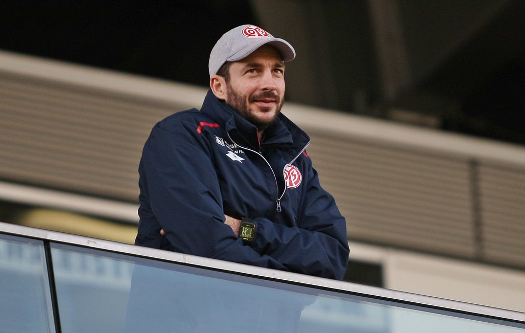 Sandro Schwarz setzt gegen RB Leipzig auf eine starke Verteidigung.