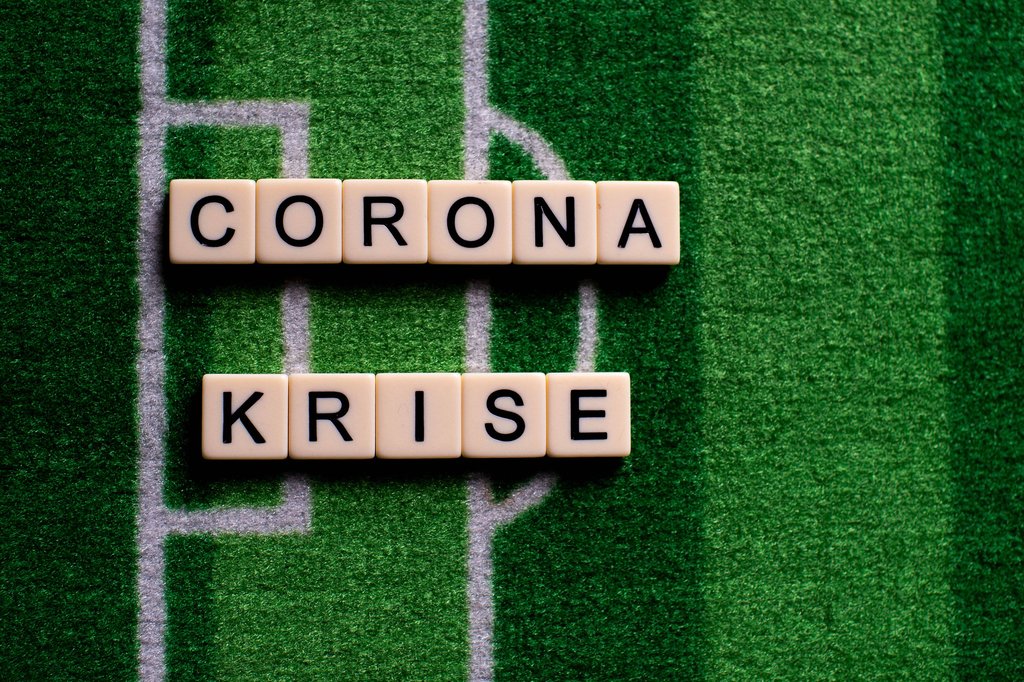 Wo führt sie den Fußball hin, die Krise?