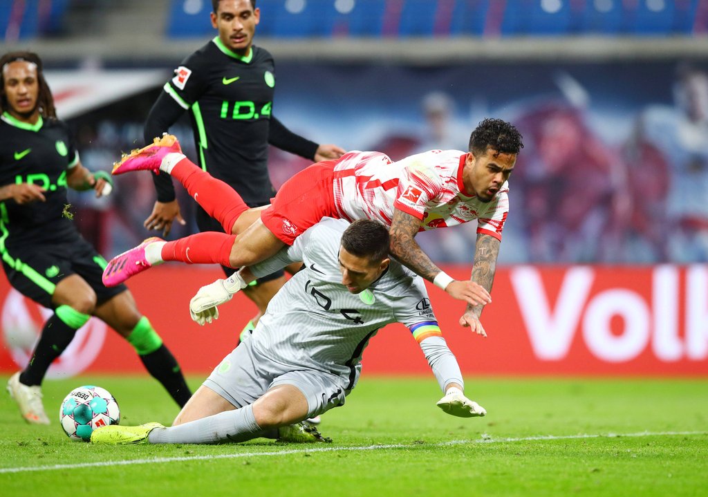 Überflieger: Justin Kluivert, Schütze zum 1:2 gegen den VfL Wolfsburg