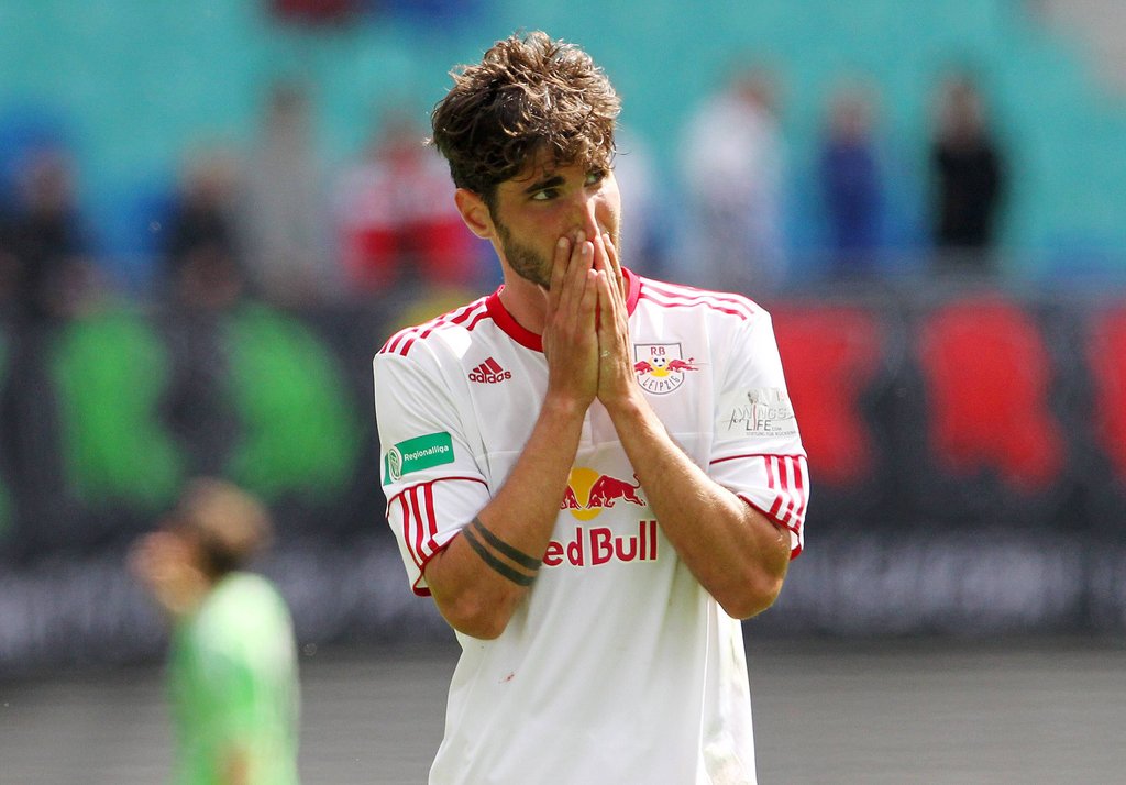 Niklas Hoheneder nach dem enttäuschendsten Spiel als RB-Profi, dem 2:2 gegen Wolfsburg II in der Saison 2011/12.