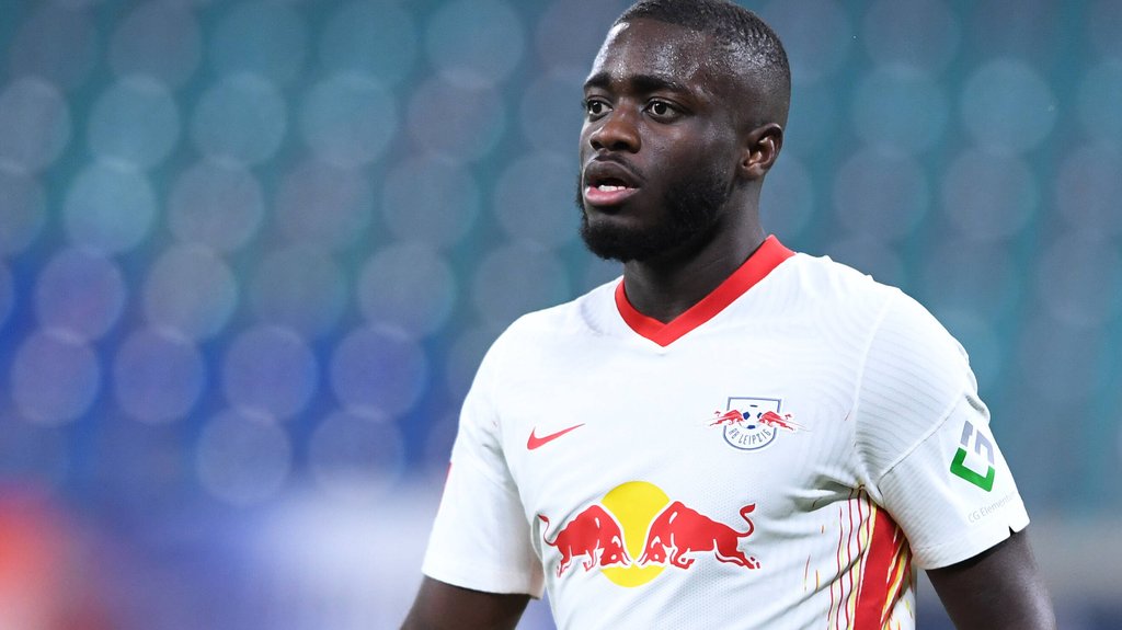 FC Bayern und RB Leipzig bestätigen Transfer: Dayot Upamecano unterschreibt bis 2026 in München | RBLive