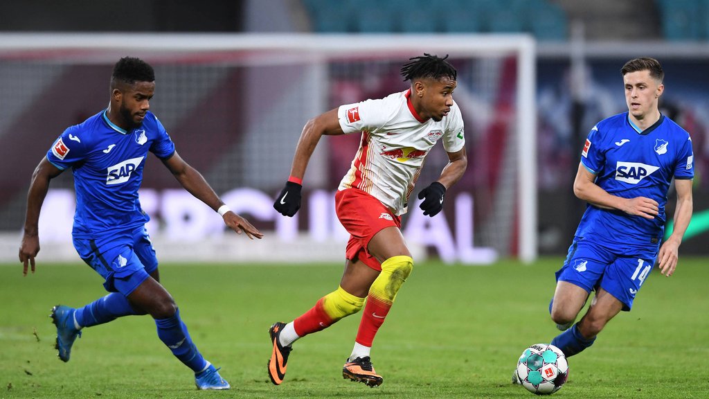 Gut am Ball, aber Lauf ins Nirgendwo? RB Leipzigs Nkunku im Spiel gegen Hoffenheim