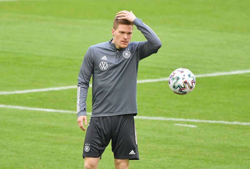 Kann er gegen die Bayern spielen? Marcel Halstenberg