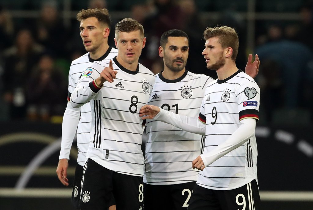 Arbeitssieg: Timo Werner mit DFB-Kollegen beim 4:0 gegen Weißrussland