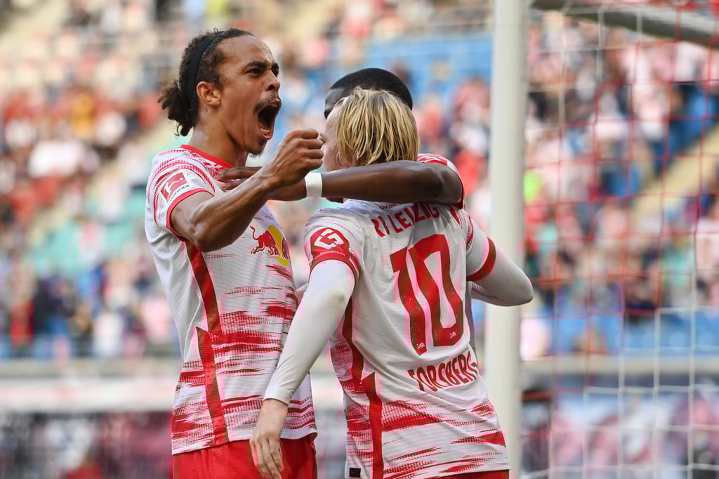 Emil Forsberg und Yussuf Poulsen jubelten gegen Hertha BSC Berlin zusammen.