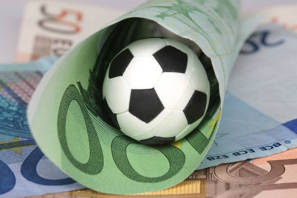 Die Durchschnittsgehälter der Bundesliga bilden nicht immer den Erfolg des vereins ab.