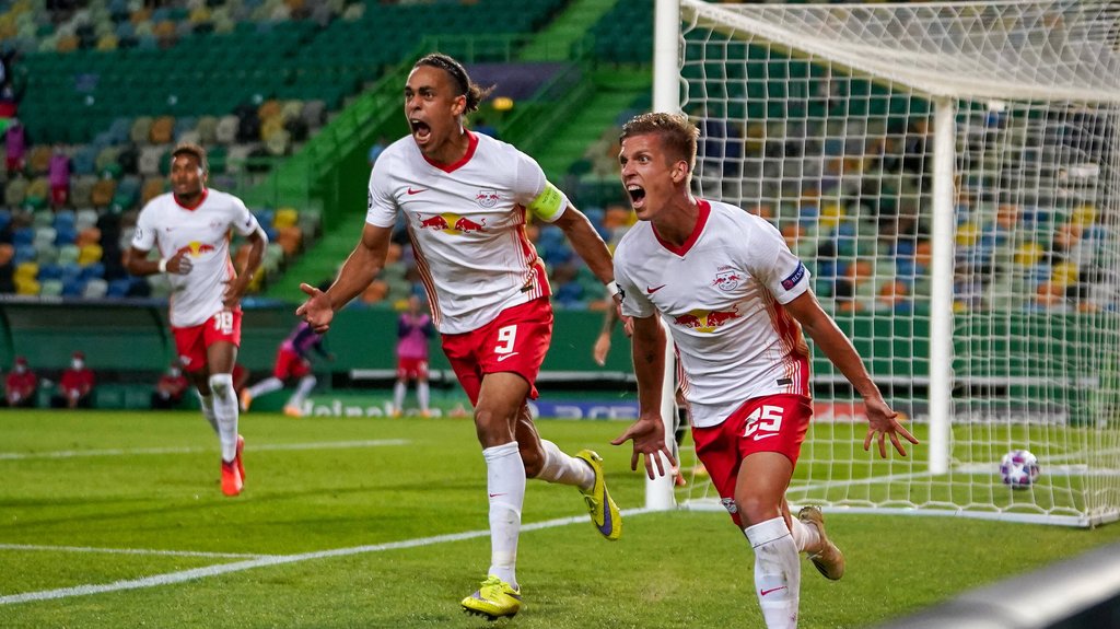 „Goooooaaaaaalllll”: Torschütze Dani Olmo und Yussuf Poulsen.