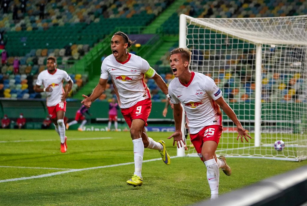 „Goooooaaaaaalllll”: Torschütze Dani Olmo und Yussuf Poulsen.