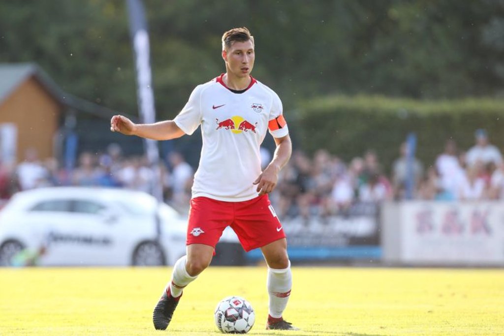Willi Orban trägt zumindest in der Vorbereitung noch die Kapitänsbinde bei RB Leipzig.