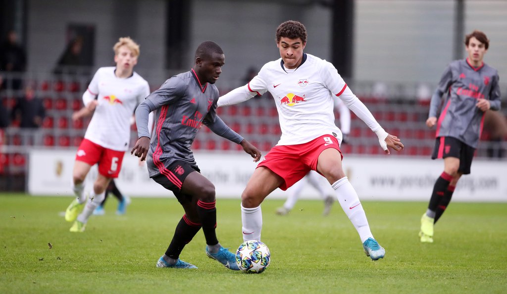 Auf Lissabon trifft Noah Holm demnächst wohl in der Liga Nos statt für die U19 von RB Leipzig.