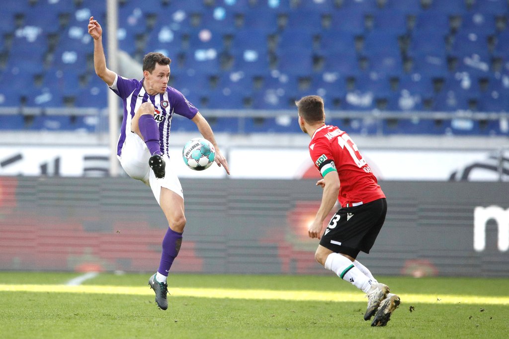 Clemens Fandrich und Dominik Kaiser trafen mit Hannover und Aue aufeinander und es blieb torlos.