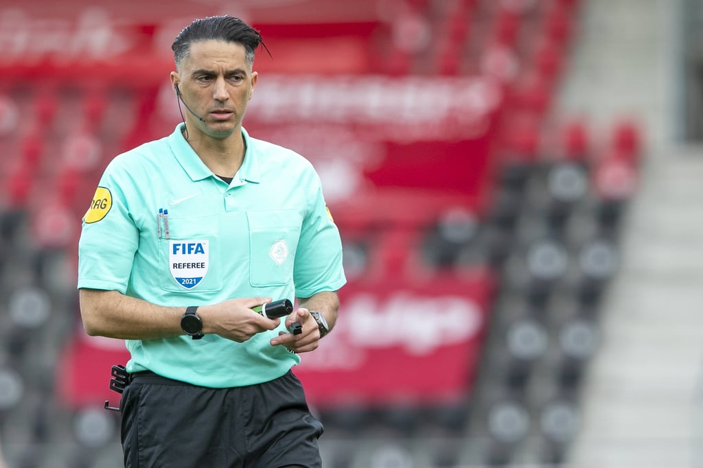 Schiedsrichter Serdar Gözübüyük war bislang eher ein Glücksbringer für deutsche Teams im Europapokal.
