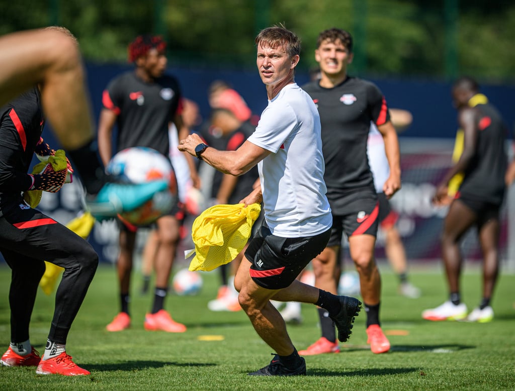 Würde in der Champions League am liebsten selbst mitspielen wie im Training bei RB Leipzig: Jesse Marsch.