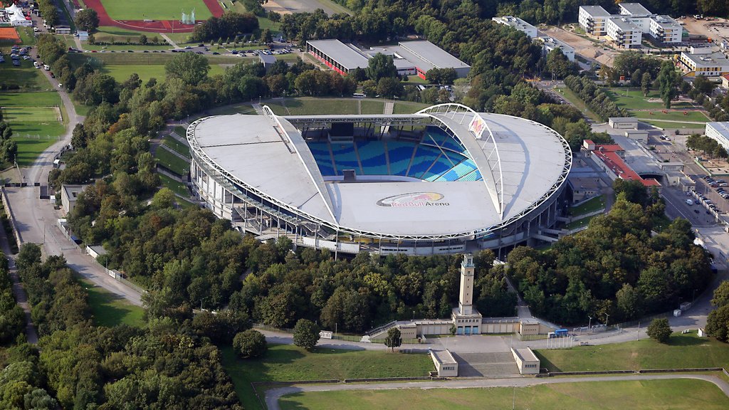Rund um die Red Bull Arena sollen mehr und auch bewachte Fahrradstellplätze entstehen.