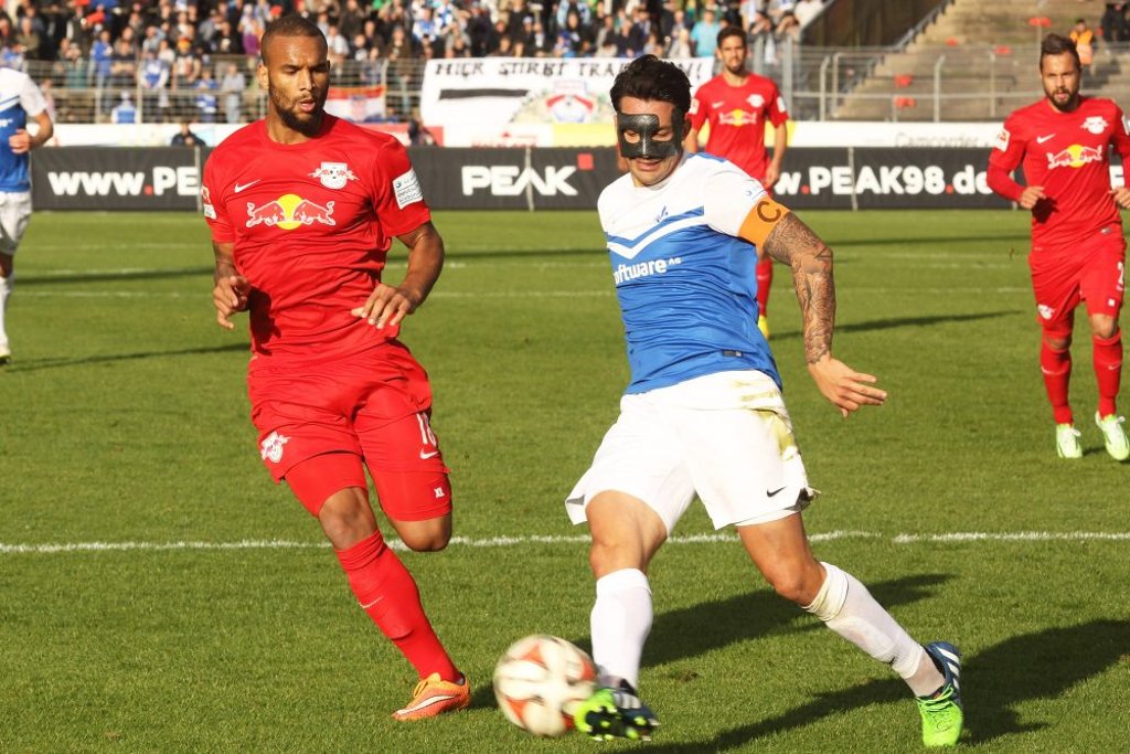 Sind ab jetzt Teamkollegen beim SV Darmstadt 98: Terrence Boyd und Aytac Sulu.