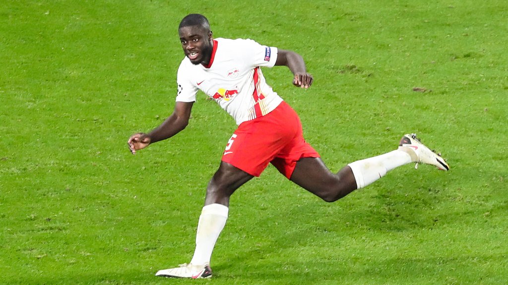 Dayot Upamecano&nbsp;fiel vor seine Verletzung häufiger durch unkonzentrierte Aktionen auf.