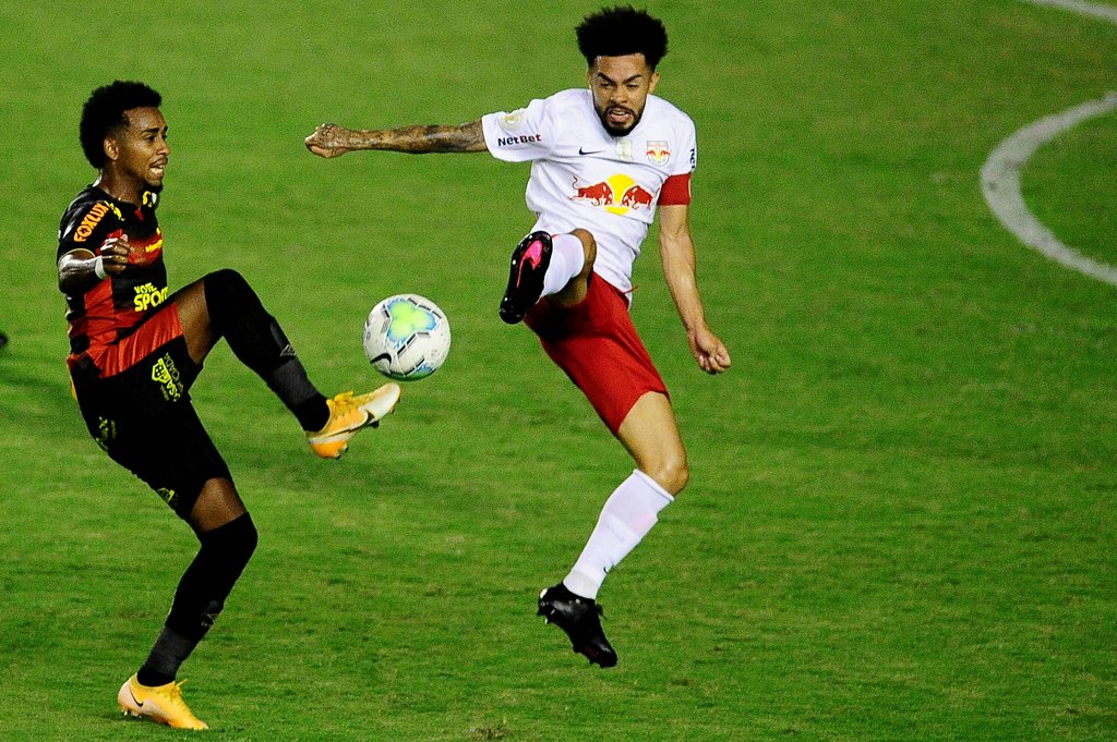 Claudinho (r.) gehört zu den torgefährlichsten Stürmern der brasilianischen Série A.