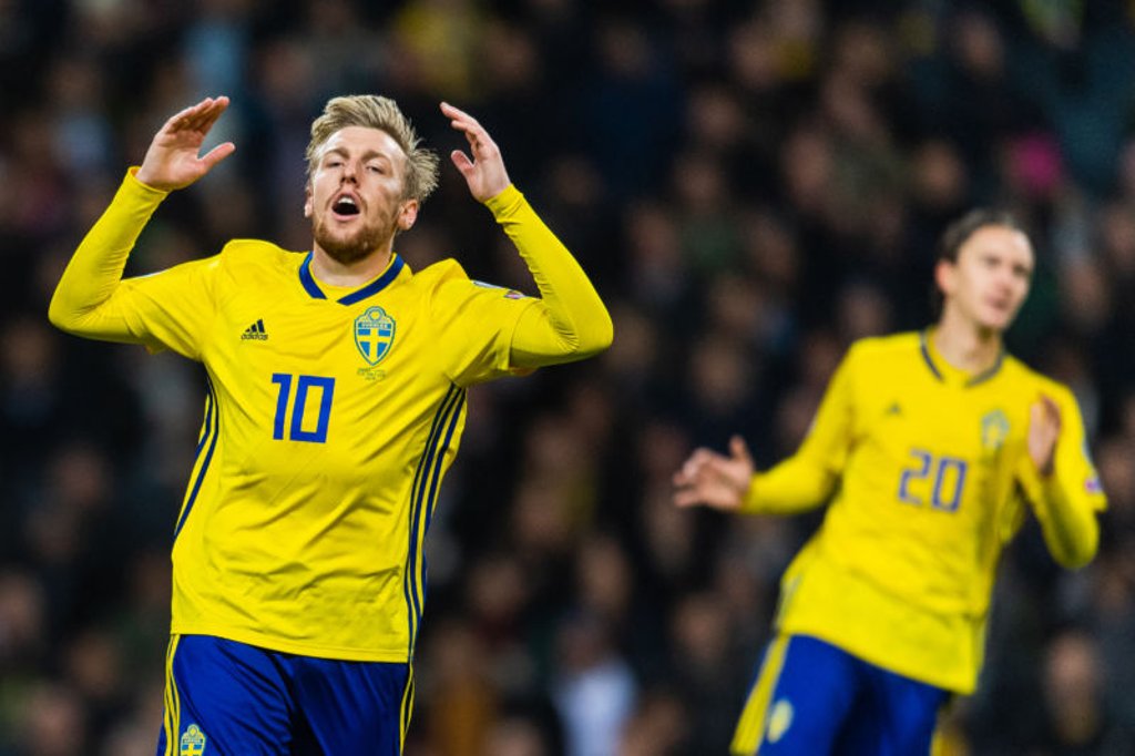 Nicht zu fassen! In der Nachspielzeit gleicht Spanien gegen Schweden und Spielmacher Emil Forsberg aus.