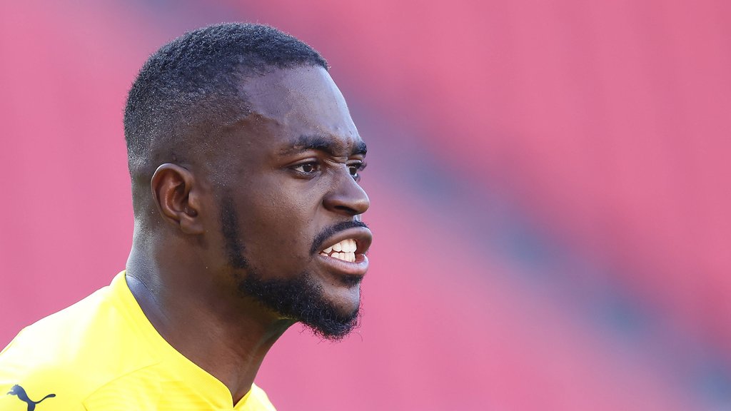 Yvon Mvogo wird bei PSV Eindhoven kritisch beobachtet.