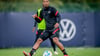 „Bekomme vielleicht bald auch Spielzeit”: Benjamin Henrichs im Training bei RB Leipzig.
